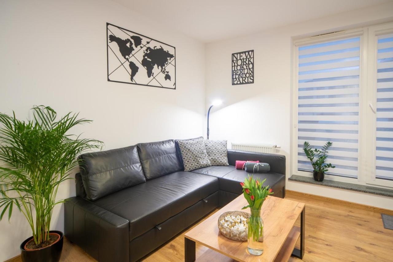 Maya'S Flats & Resorts 49 - Spacious 3 Rooms Apartment In Szafarnia Gdańsk Exteriör bild